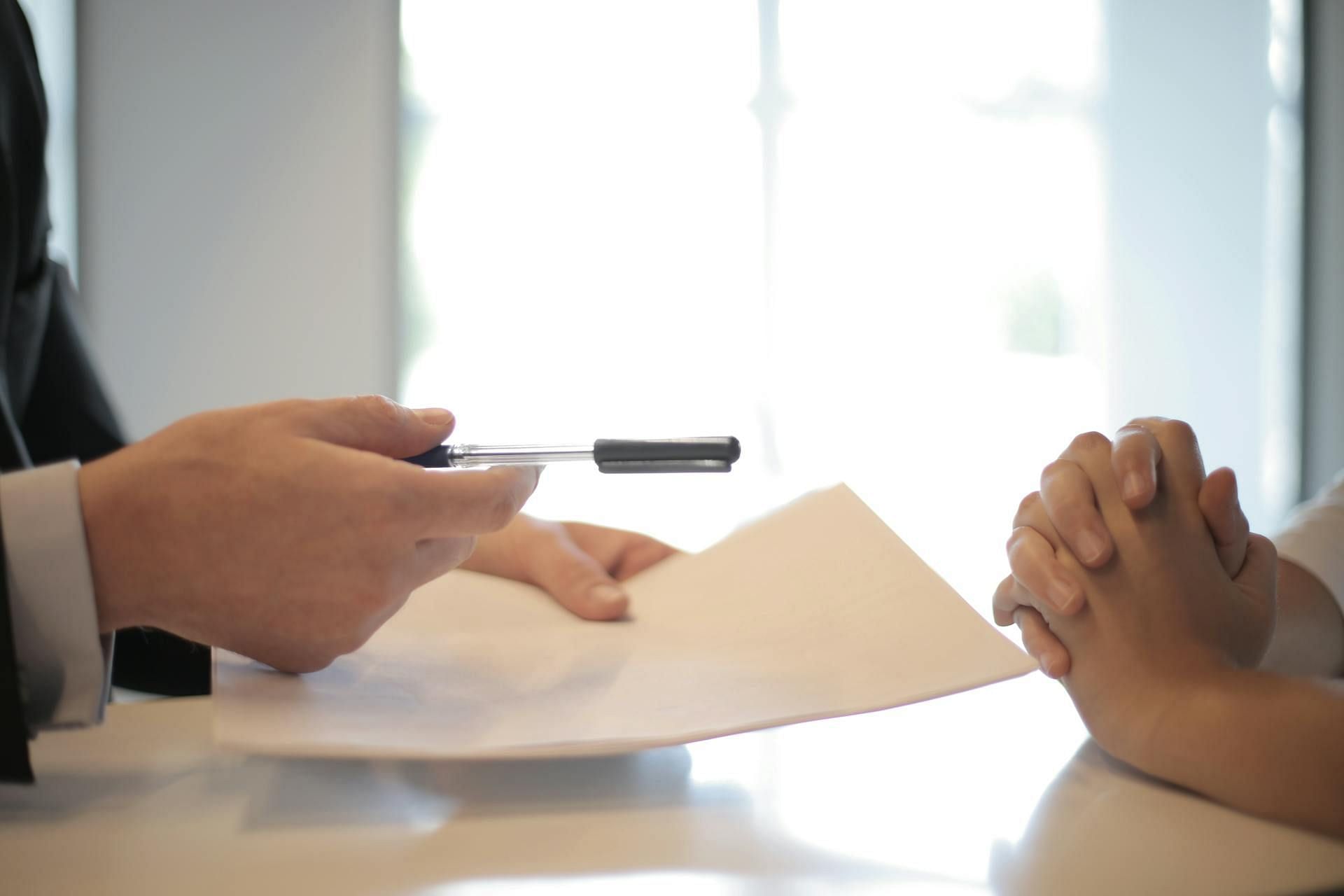 Denise Williams received $ 1.5 million from Mike's life insurance policies (Image via Pexels)